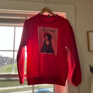 Gildan Red Crewneck Sweatshirt with The New Yorker Graphic